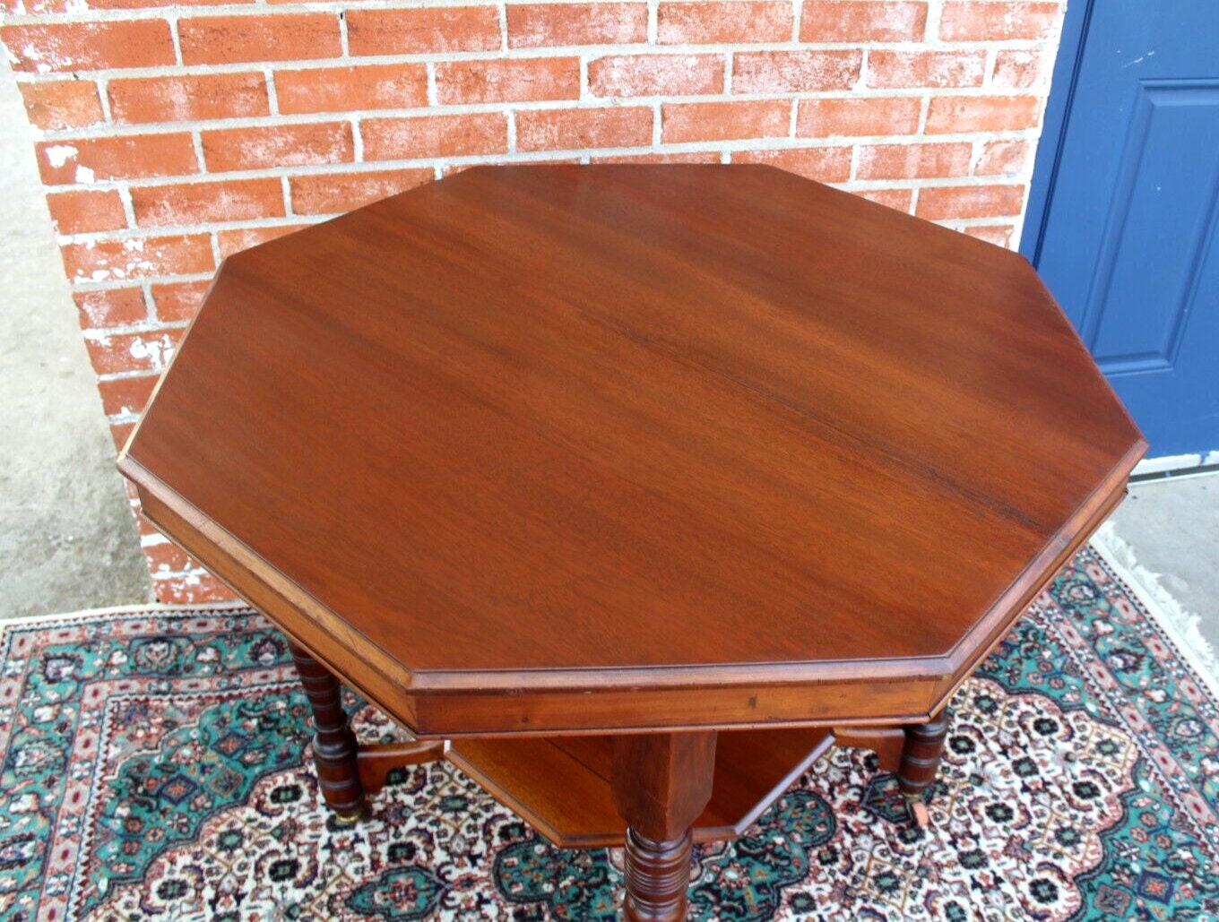 English Antique Mahogany William & Mary Octagon Side Table w/ Shelf