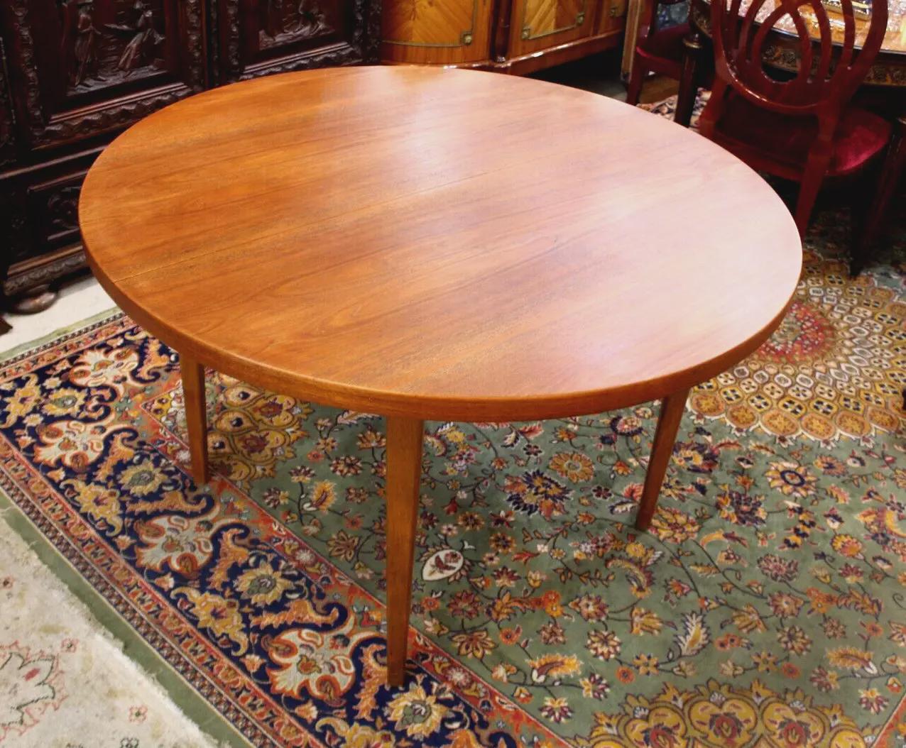 Mid Century Modern Teak Round Dining Table | Vintage Scandinavian Style