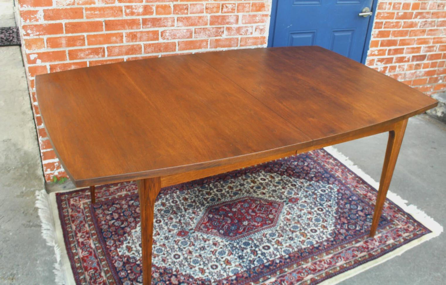 Mid Century Broyhill Brasilia Dining Table | Mahogany | 2 Leaves | MCM Modern