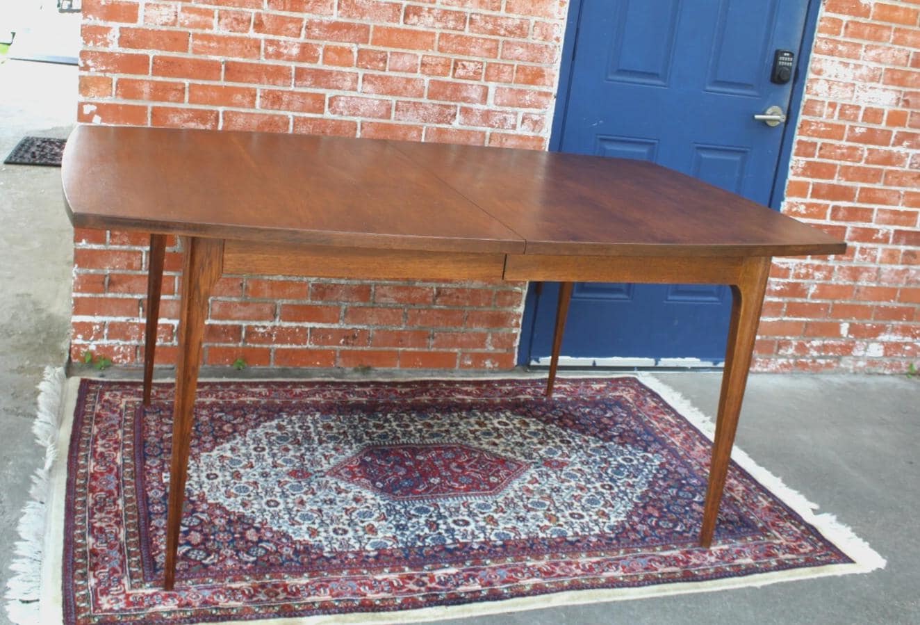 Mid Century Broyhill Brasilia Dining Table | Mahogany | 2 Leaves | MCM Modern
