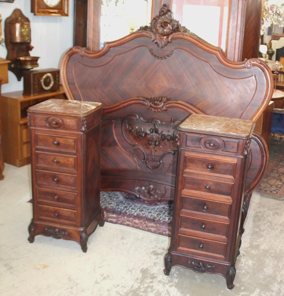 French Antique Louis XV Rosewood Queen Bed & 2 Nightstands Bedroom Set