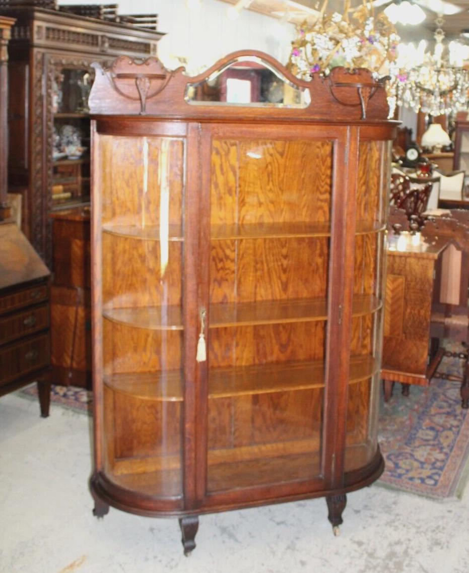 Oak Curio American Antique Display Cabinet w/ Mirror Rockford IL Circa 1900