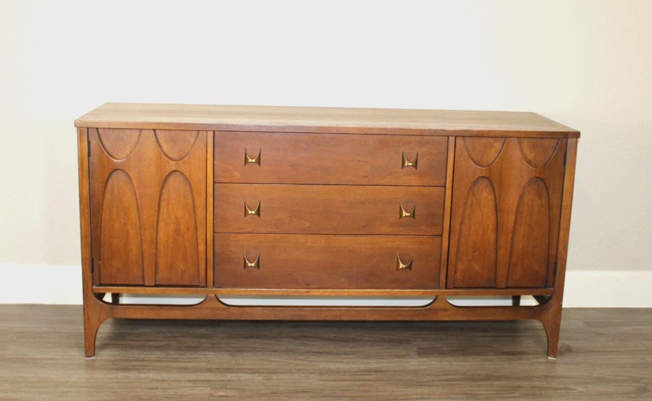 American Mahogany Broyhill Mid Century Sideboard