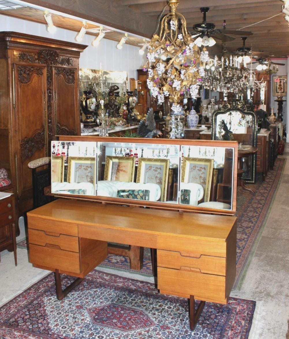 Mid Century Modern Uniflex Teak Dresser with Mirrors, Danish Modern Va – Sam's Antiques