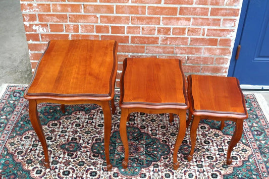 French Antique Louis XV Maple Nesting Tables | Set of 3 Curved Cabriole Legs