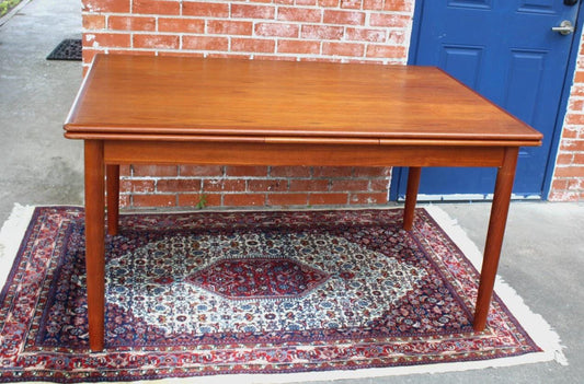 Mid Century Teak Draw Leaf Dining Table – Danish Modern Style Vintage Furniture