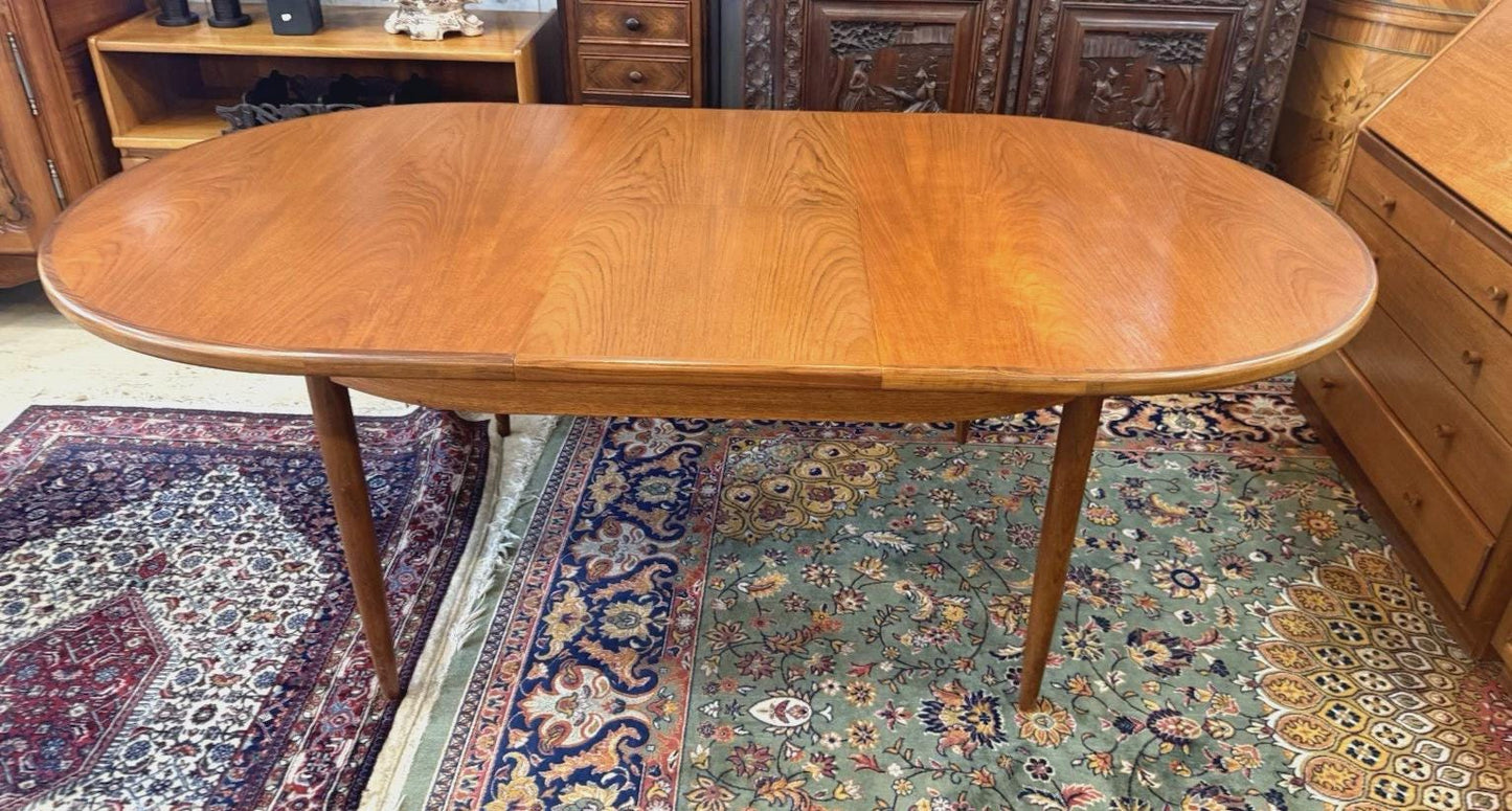 Mid Century G Plan Teak Butterfly Leaf Dining Table – Draw Leaf Oval Table