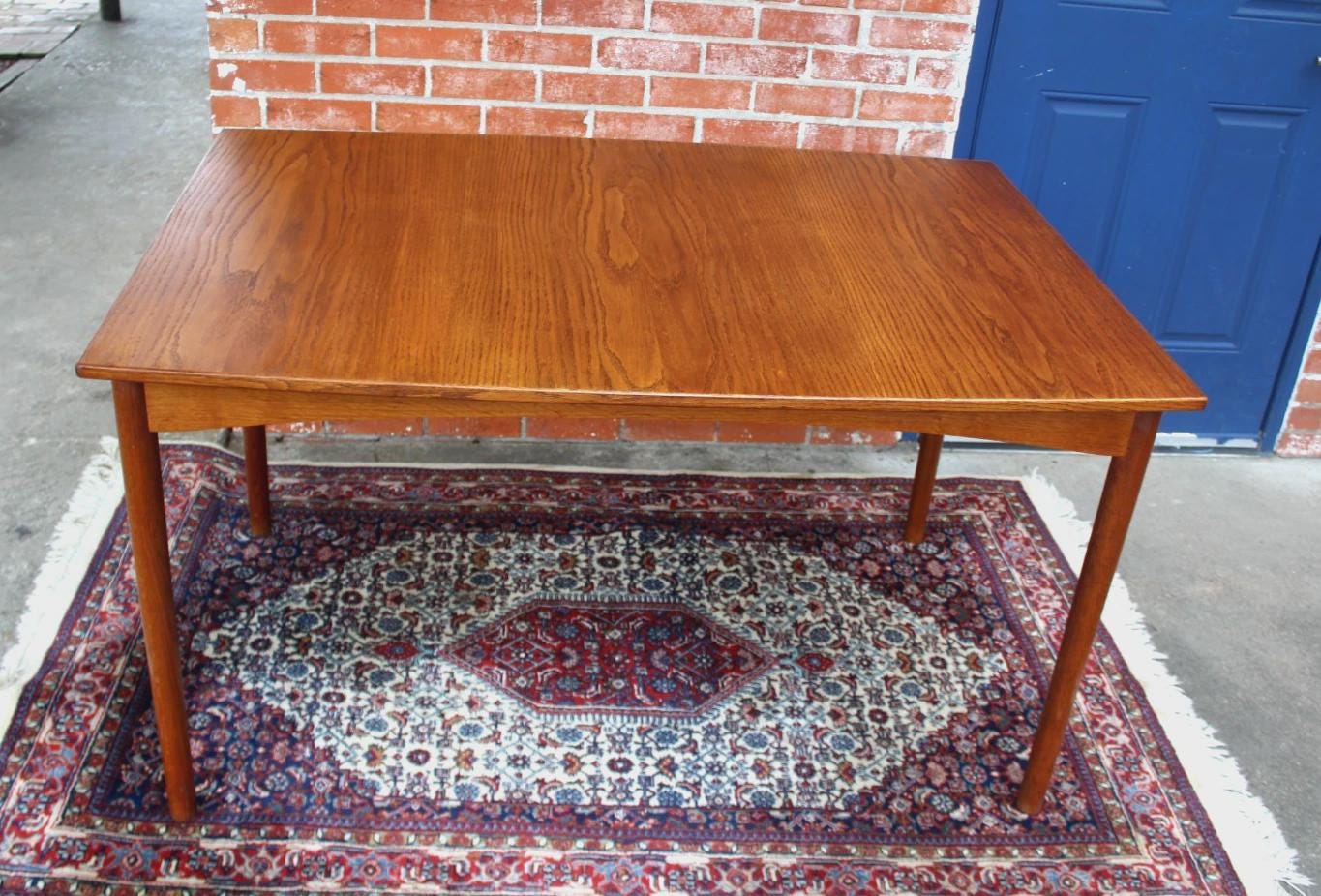 Mid Century Modern Extendable Dining Table | Vintage Extension Leaf Table