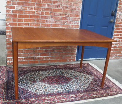 Mid Century Modern Extendable Dining Table | Vintage Extension Leaf Table