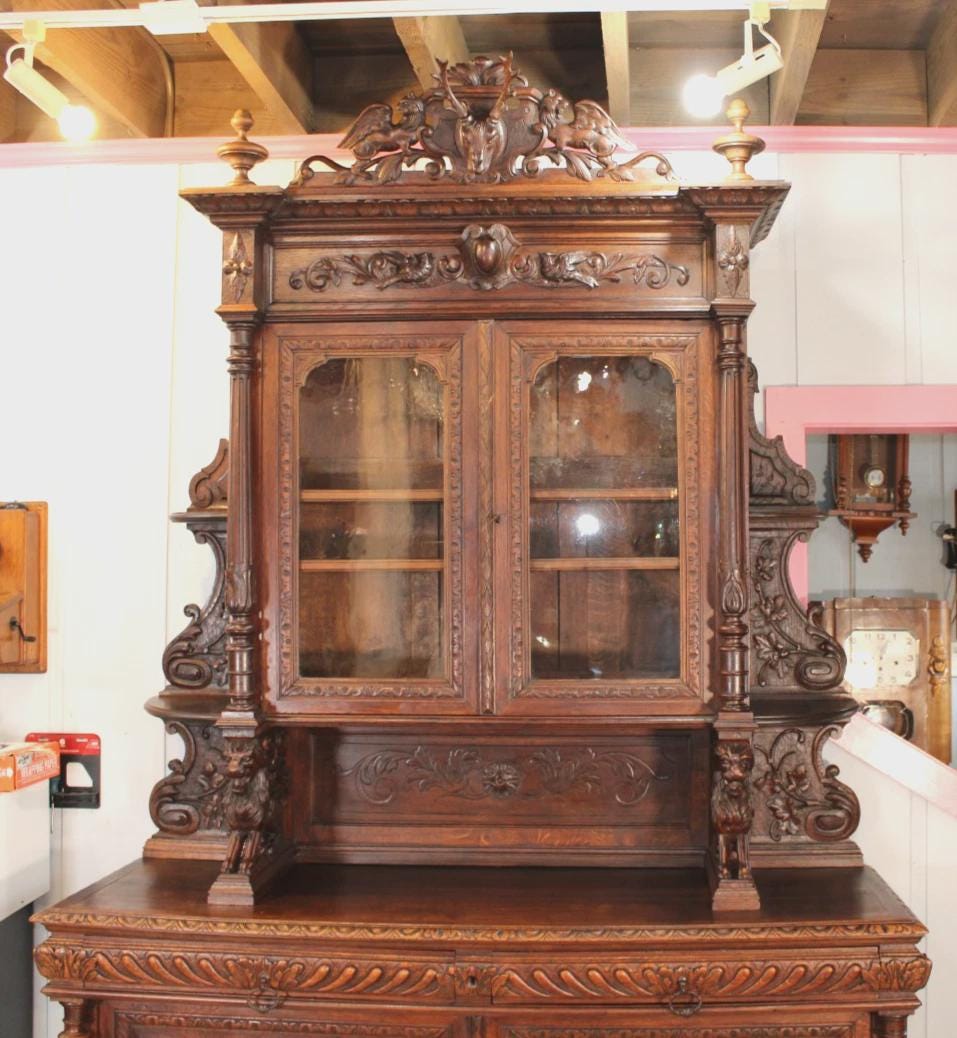 French Louis XIII Hunt Scene Oak Buffet Hutch, Antique Carved Sideboard Cabinet