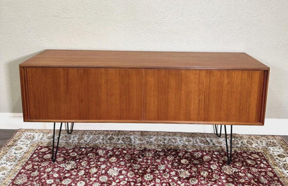 Mid Century Modern G Plan Teak Sideboard, Danish Credenza Bar Cabinet, Vintage MCM Storage